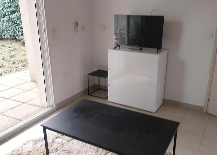 Chez Lena Apartman *